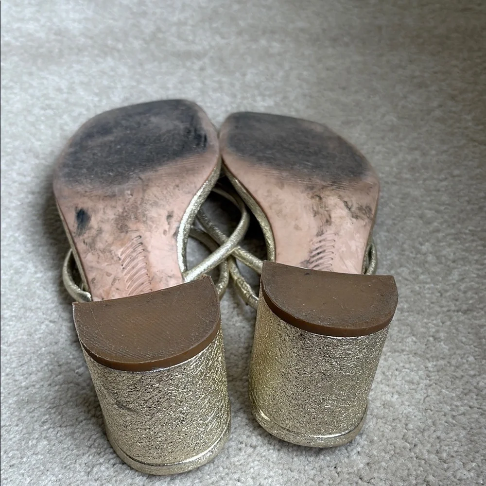 👔PAIGE Gold crackle  2 inch block, heel Crisscross Heeled sandals